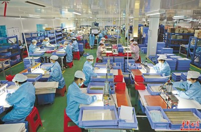電子產(chǎn)品技術(shù)開(kāi)發(fā)驅(qū)動(dòng)企業(yè)生產(chǎn)熱潮，中國(guó)智造揚(yáng)帆出海